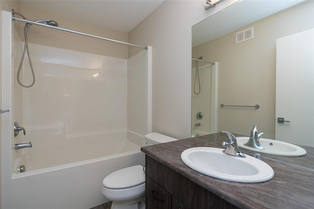 848 De La Seigneurie Boulevard Property Photo 26