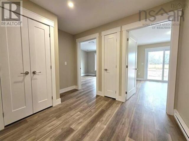 54 Summer Hill Place Property Photo 24