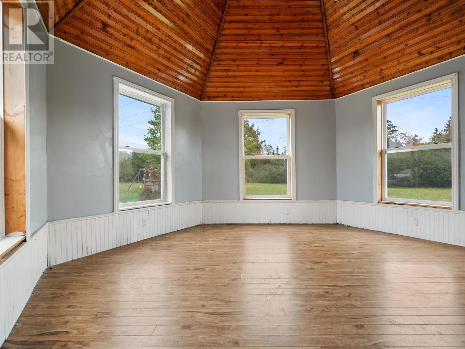 4427 Pictou Road Property Photo 8