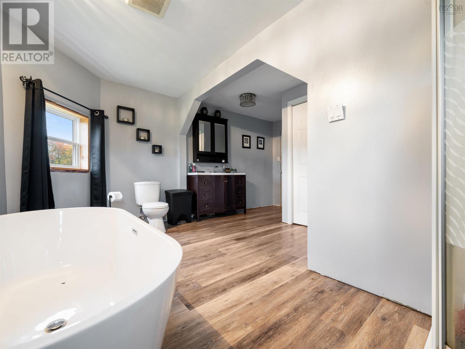 4427 Pictou Road Property Photo 30