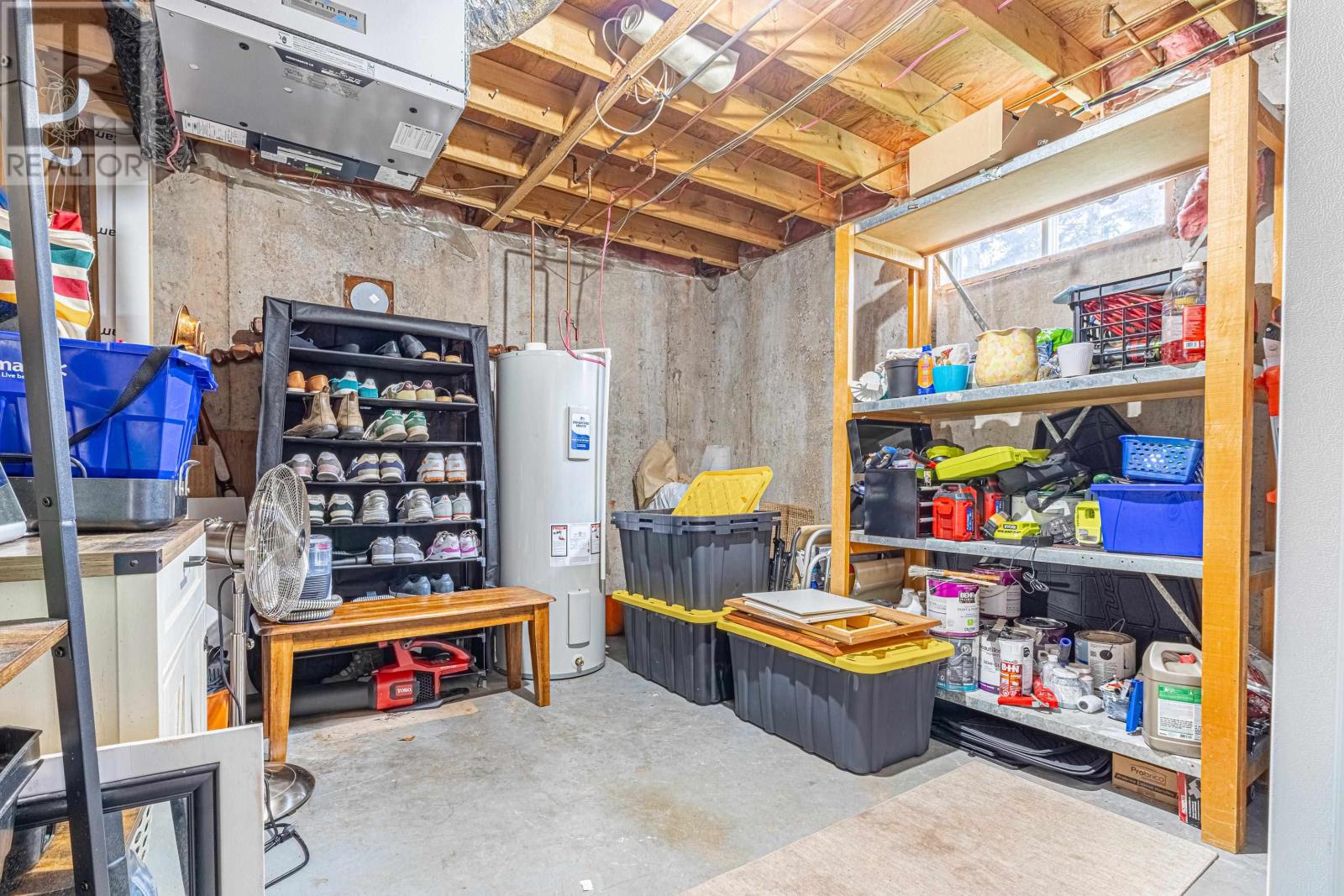 200 Westridge Crescent Property Photo 24