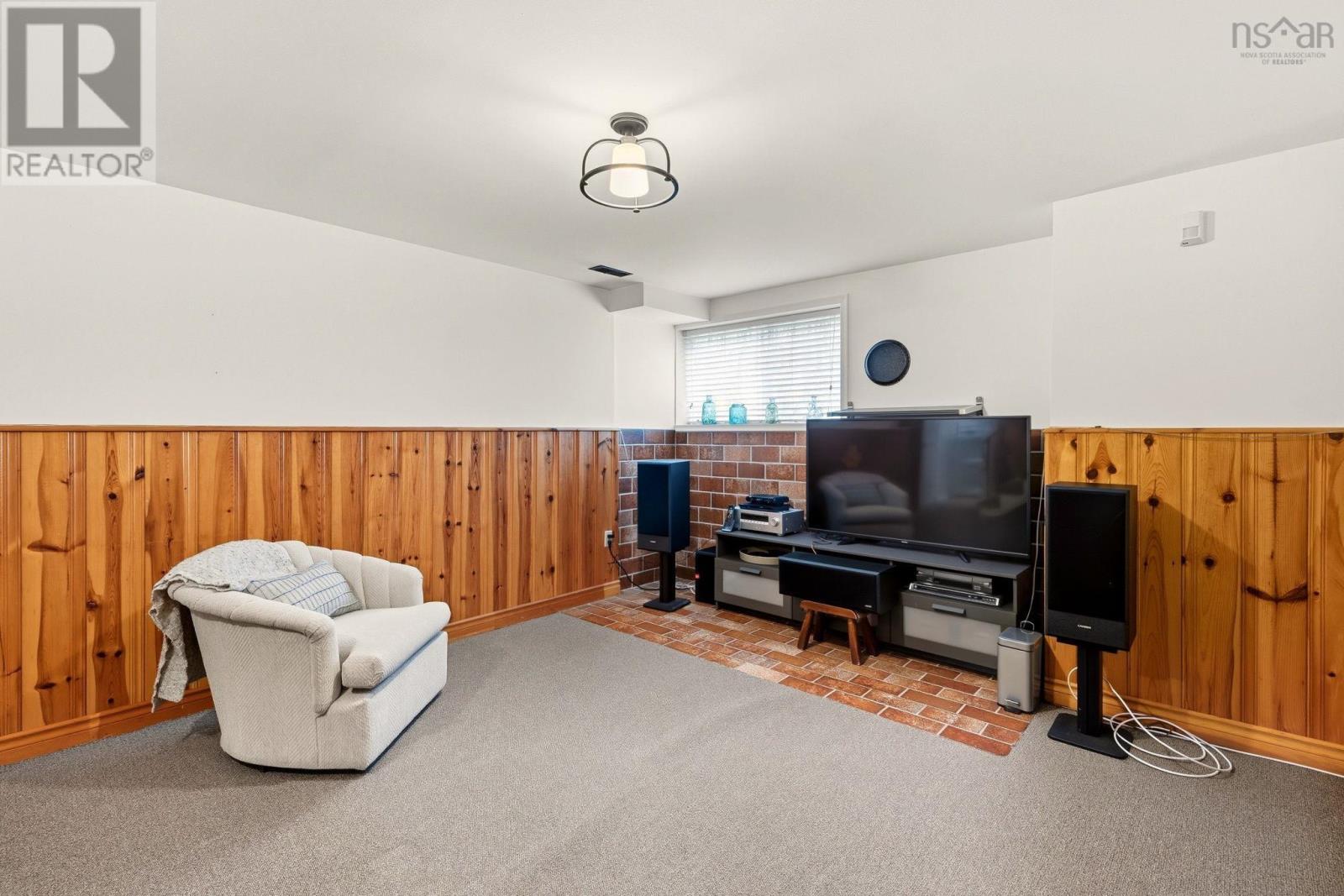 114 Regal Road Property Photo 22