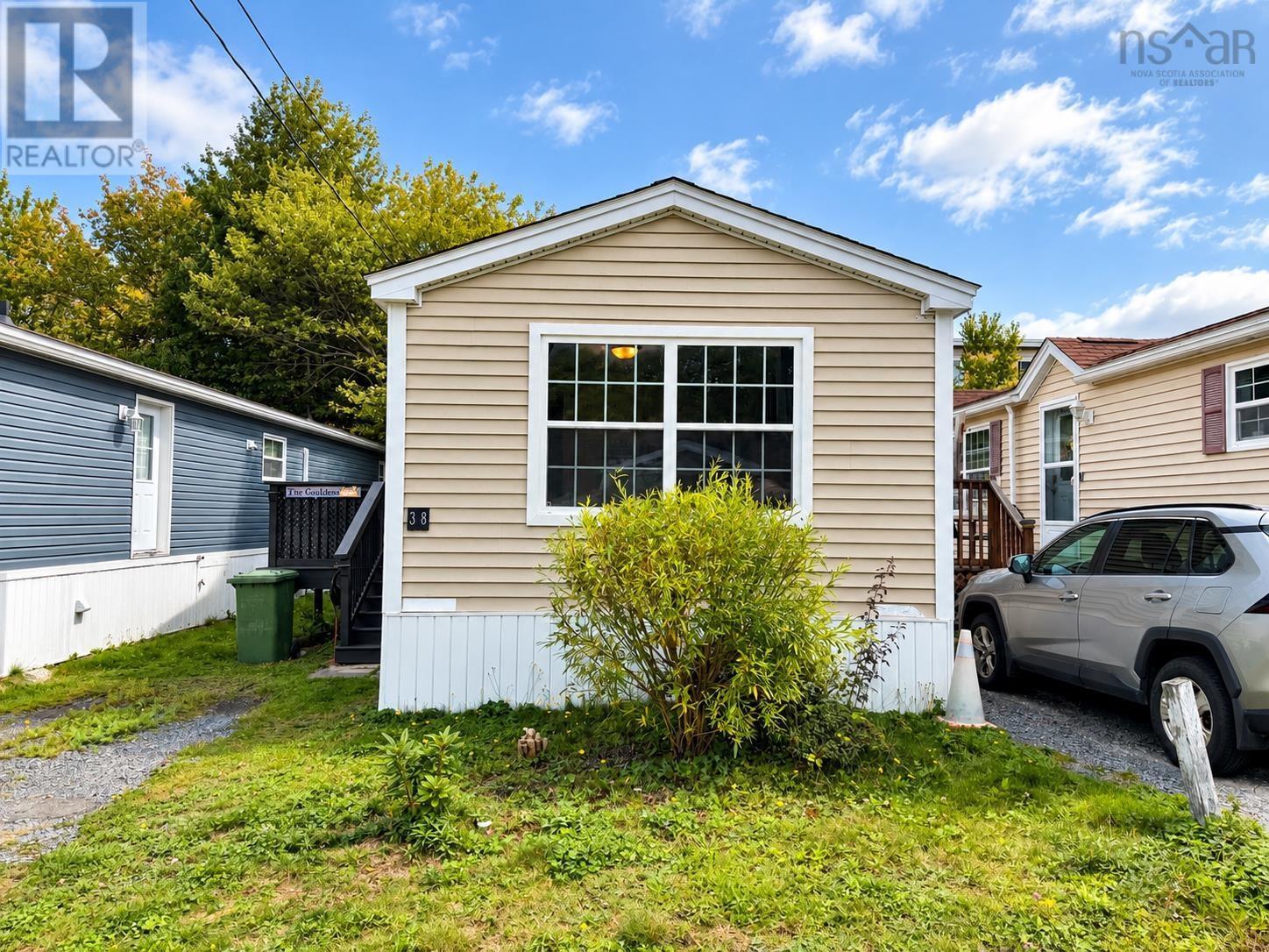 38 Bridget Avenue Property Photo 1