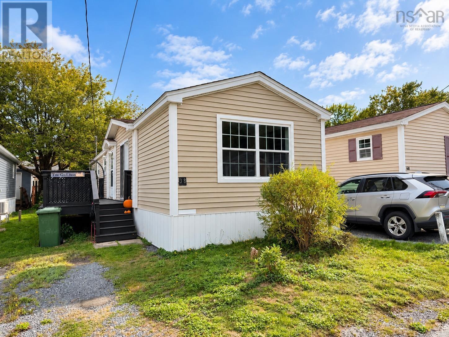 38 Bridget Avenue Property Photo 2