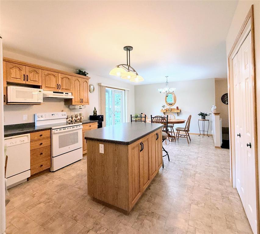 62 Broadfoot Street Property Photo 7