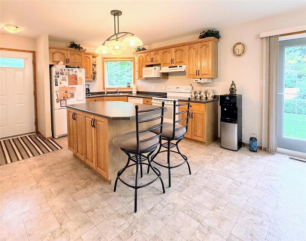 62 Broadfoot Street Property Photo 8