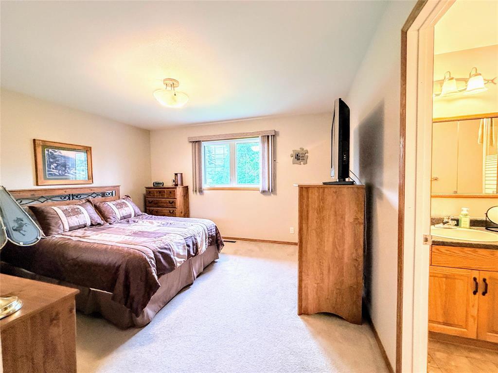 62 Broadfoot Street Property Photo 13