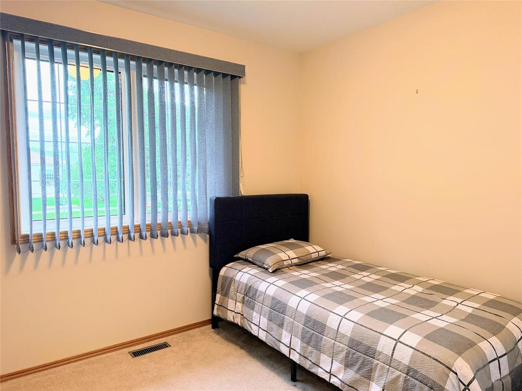 62 Broadfoot Street Property Photo 20