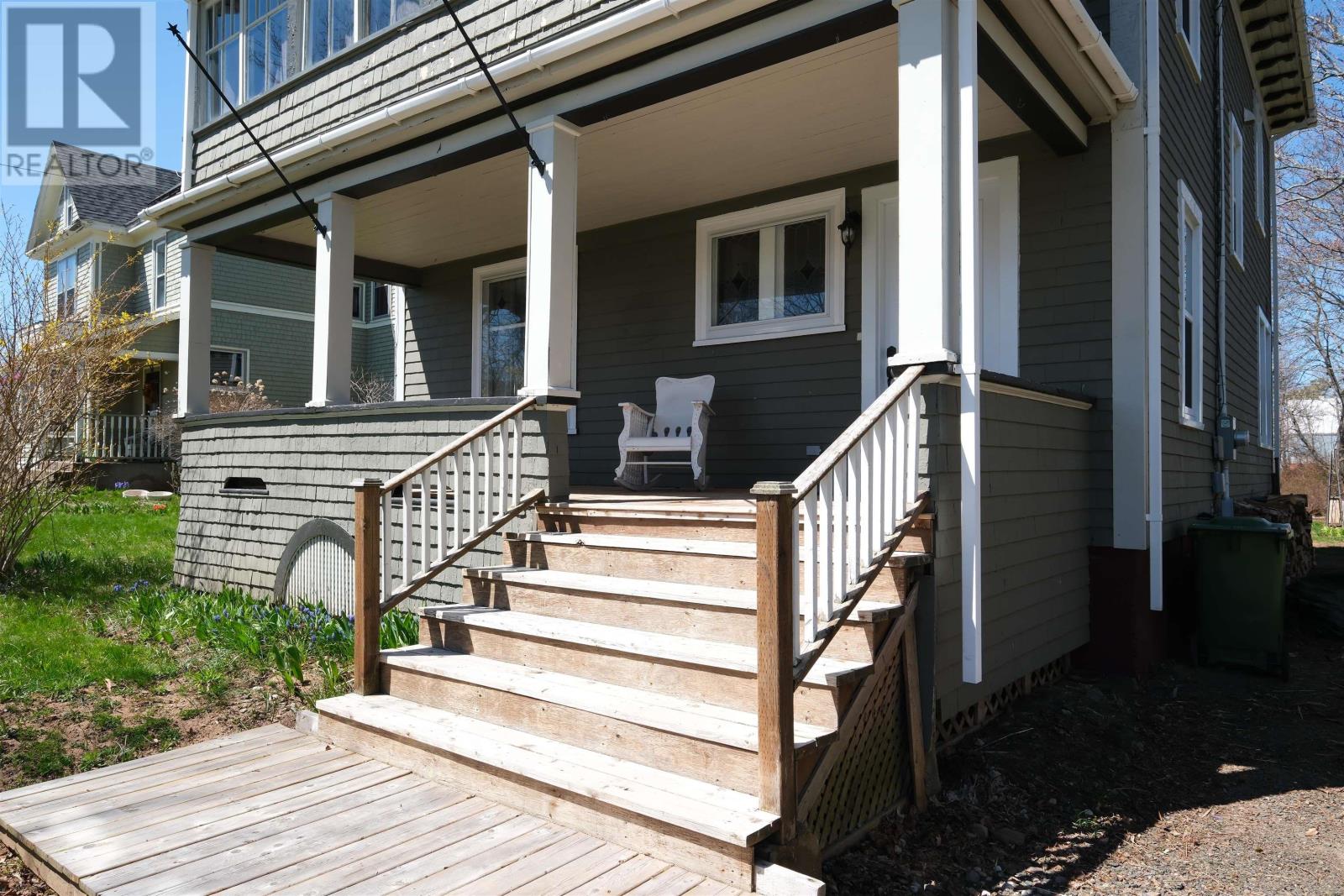 355 Granville Street Property Photo 30