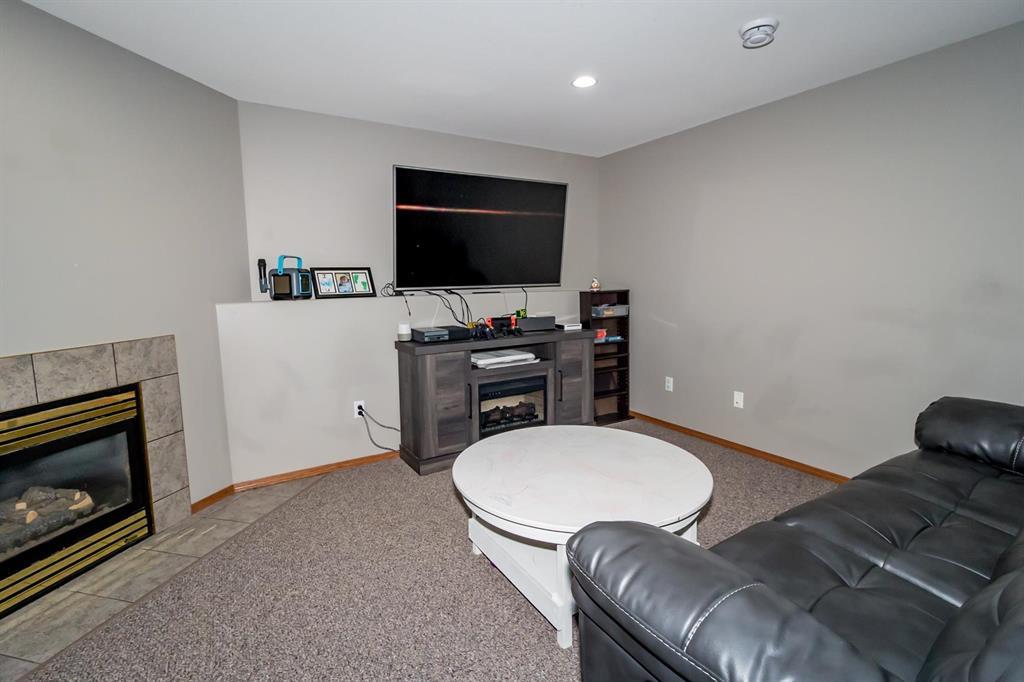 639 39th Street Property Photo 36