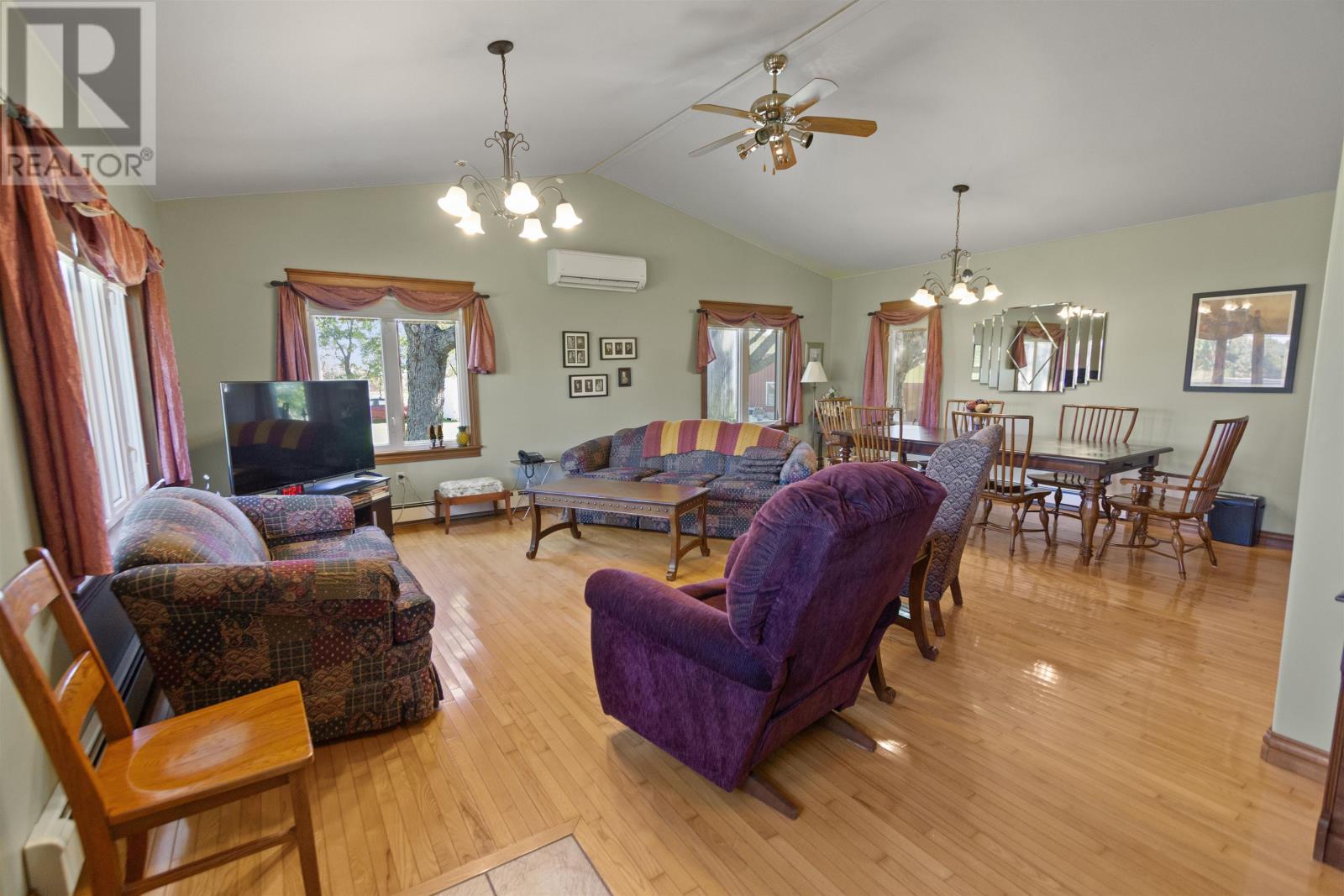 2049 Georgetown Road Property Photo 9