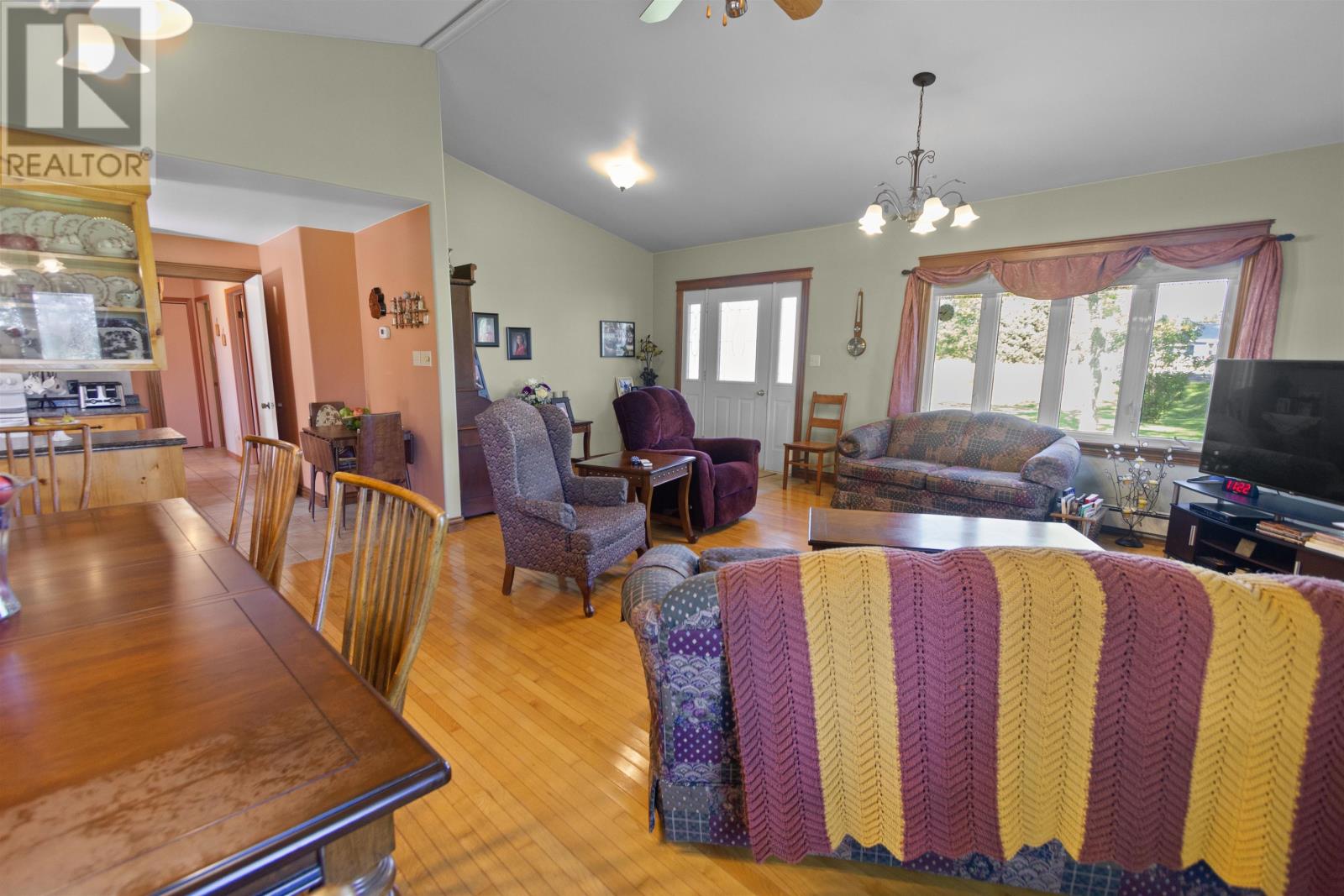 2049 Georgetown Road Property Photo 11