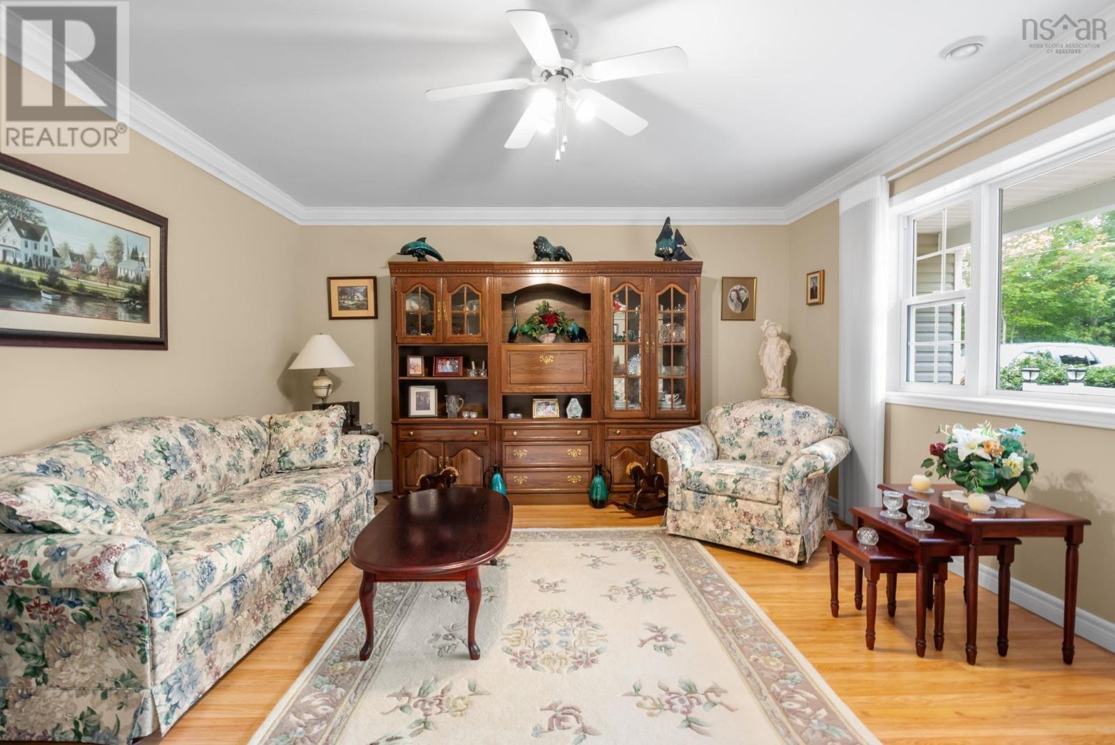 68 Two Rivers Drive Property Photo 5