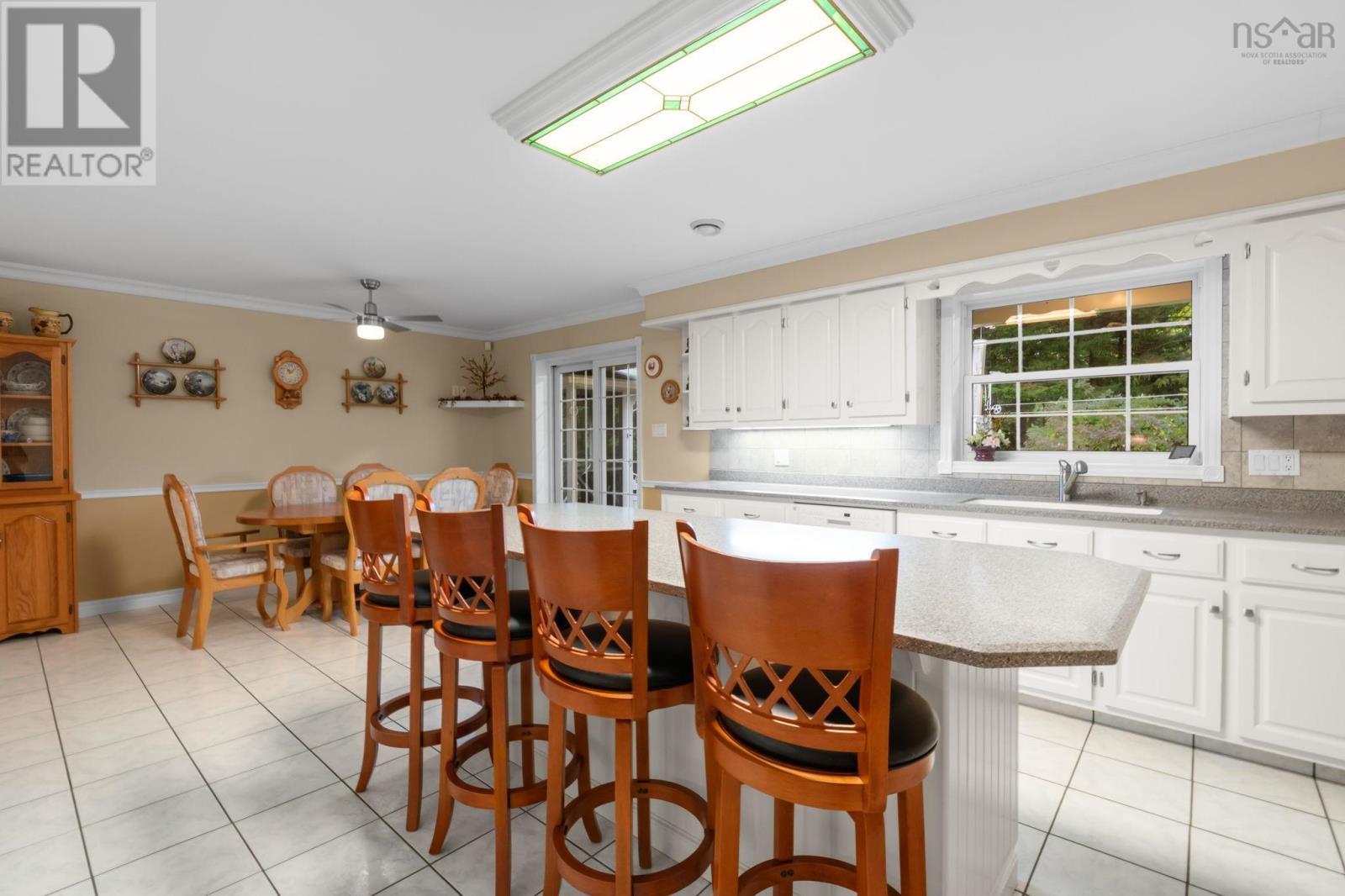 68 Two Rivers Drive Property Photo 12