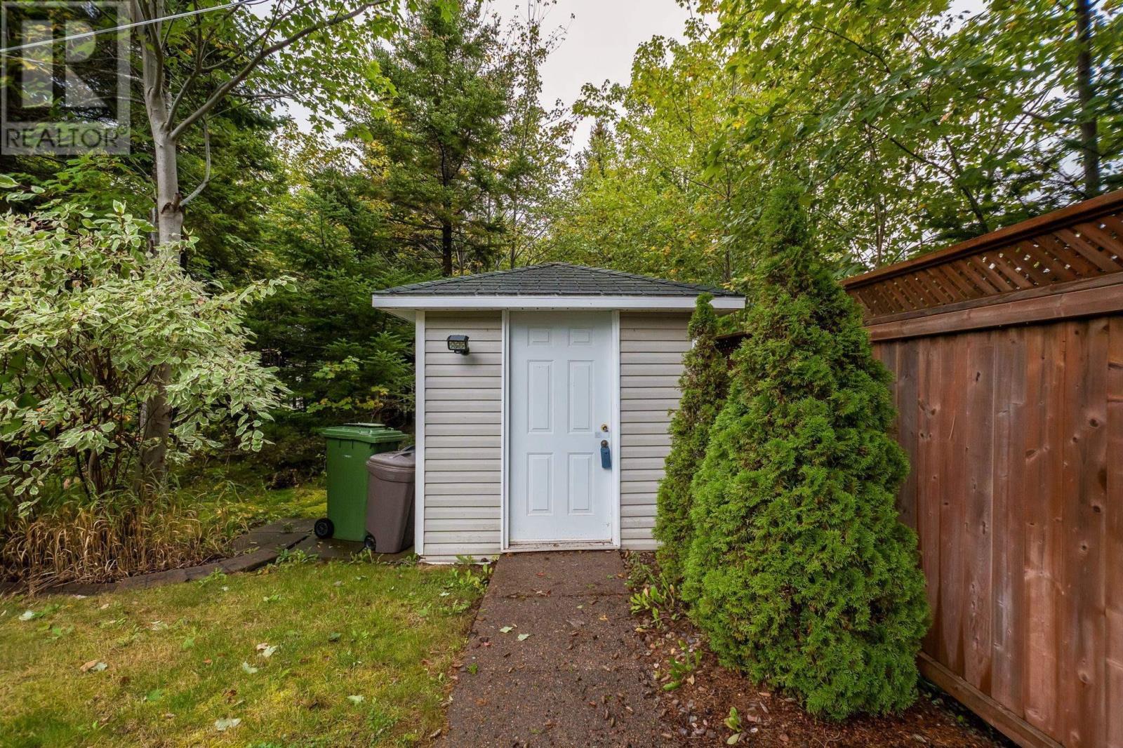 68 Two Rivers Drive Property Photo 33