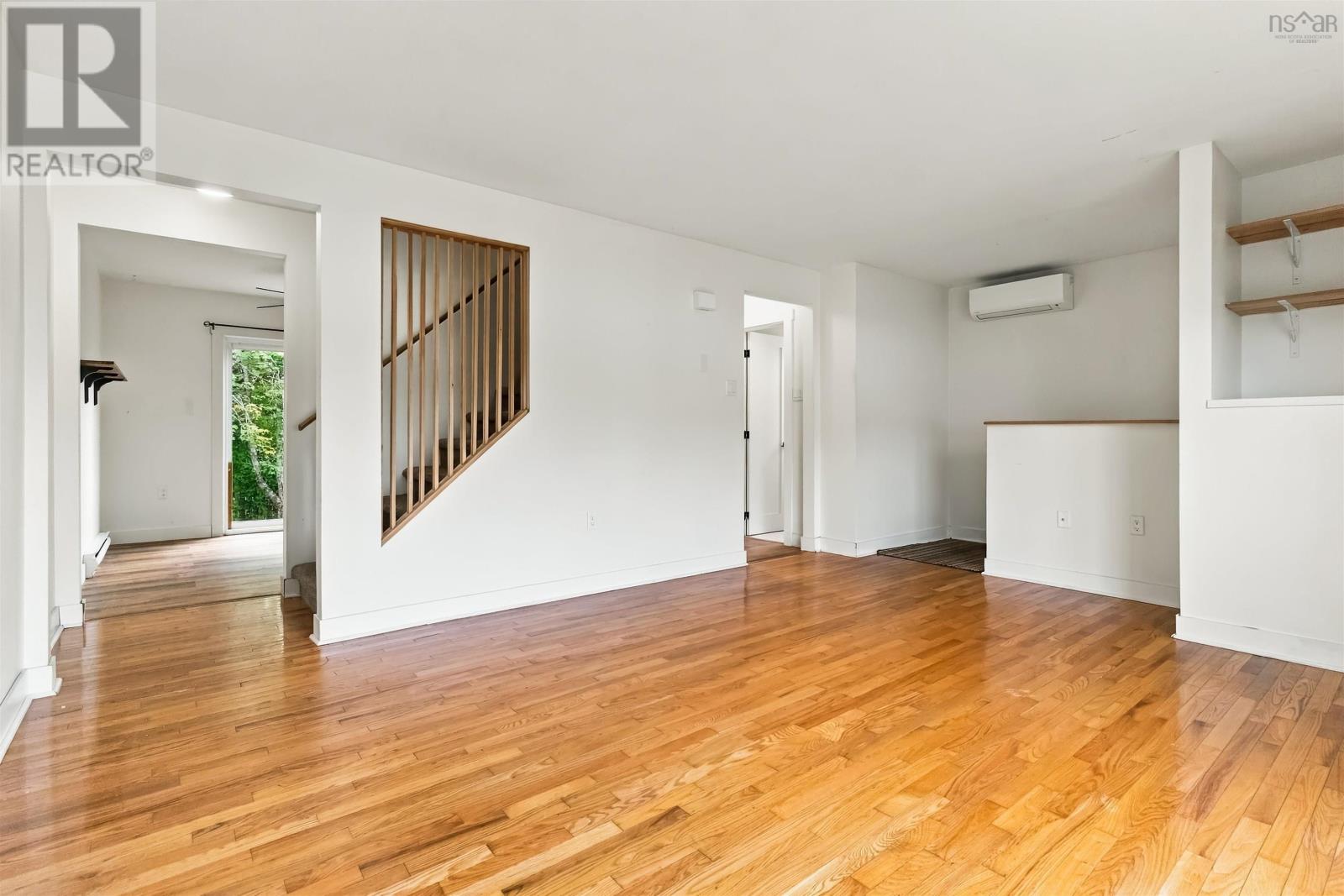118 Waterwheel Crescent Property Photo 12