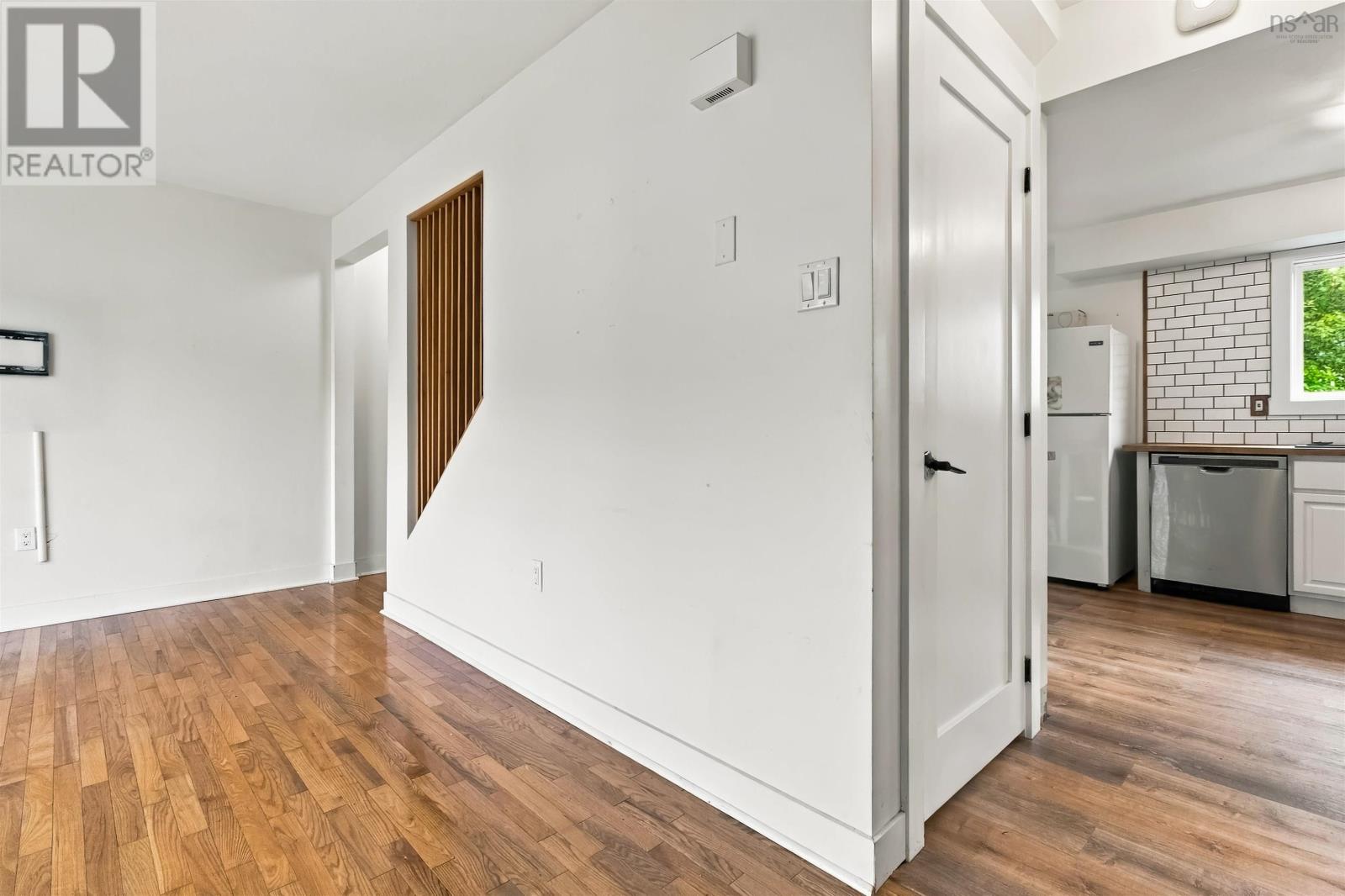 118 Waterwheel Crescent Property Photo 15
