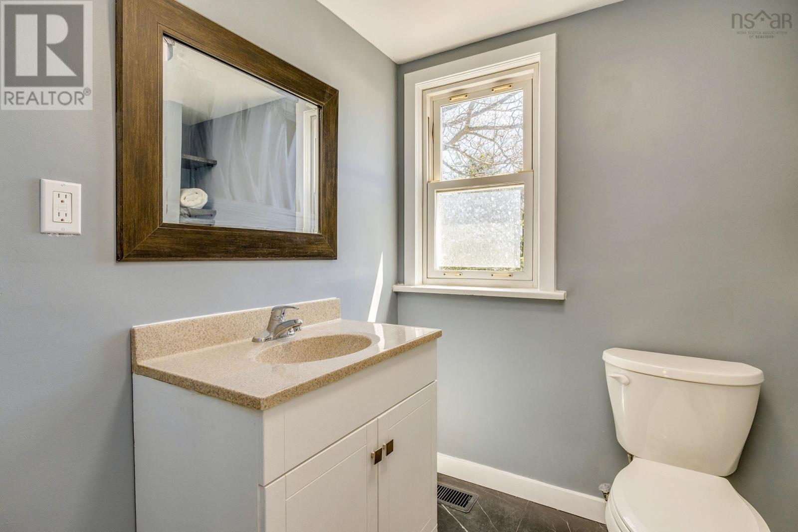 13 Mcfatridge Road Property Photo 24