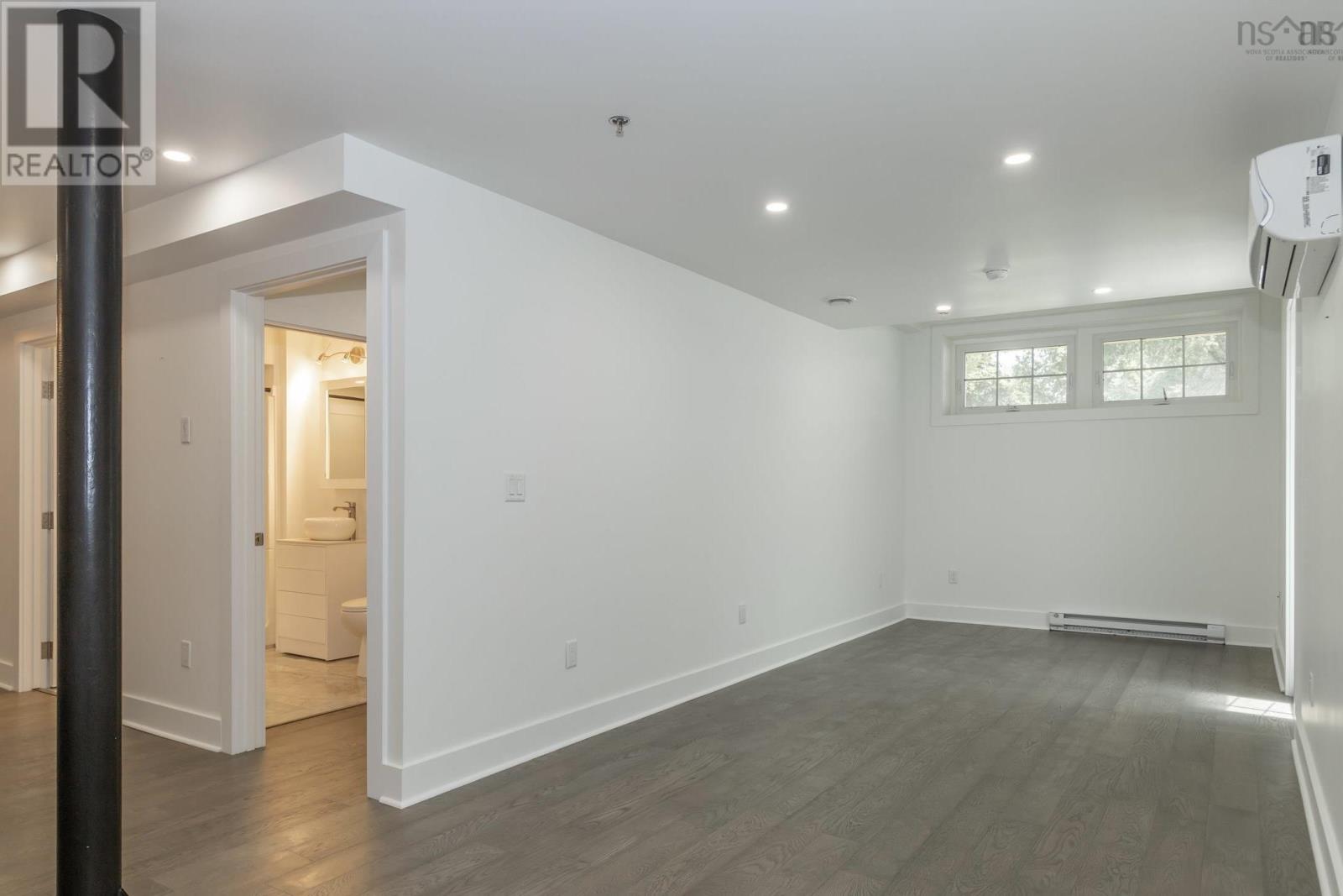 101 151 Ritchie Street Property Photo 15