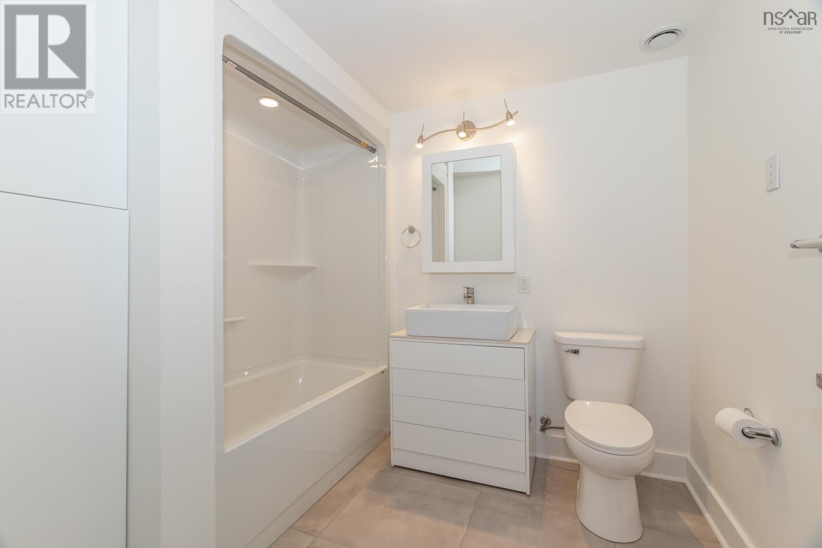 101 151 Ritchie Street Property Photo 25
