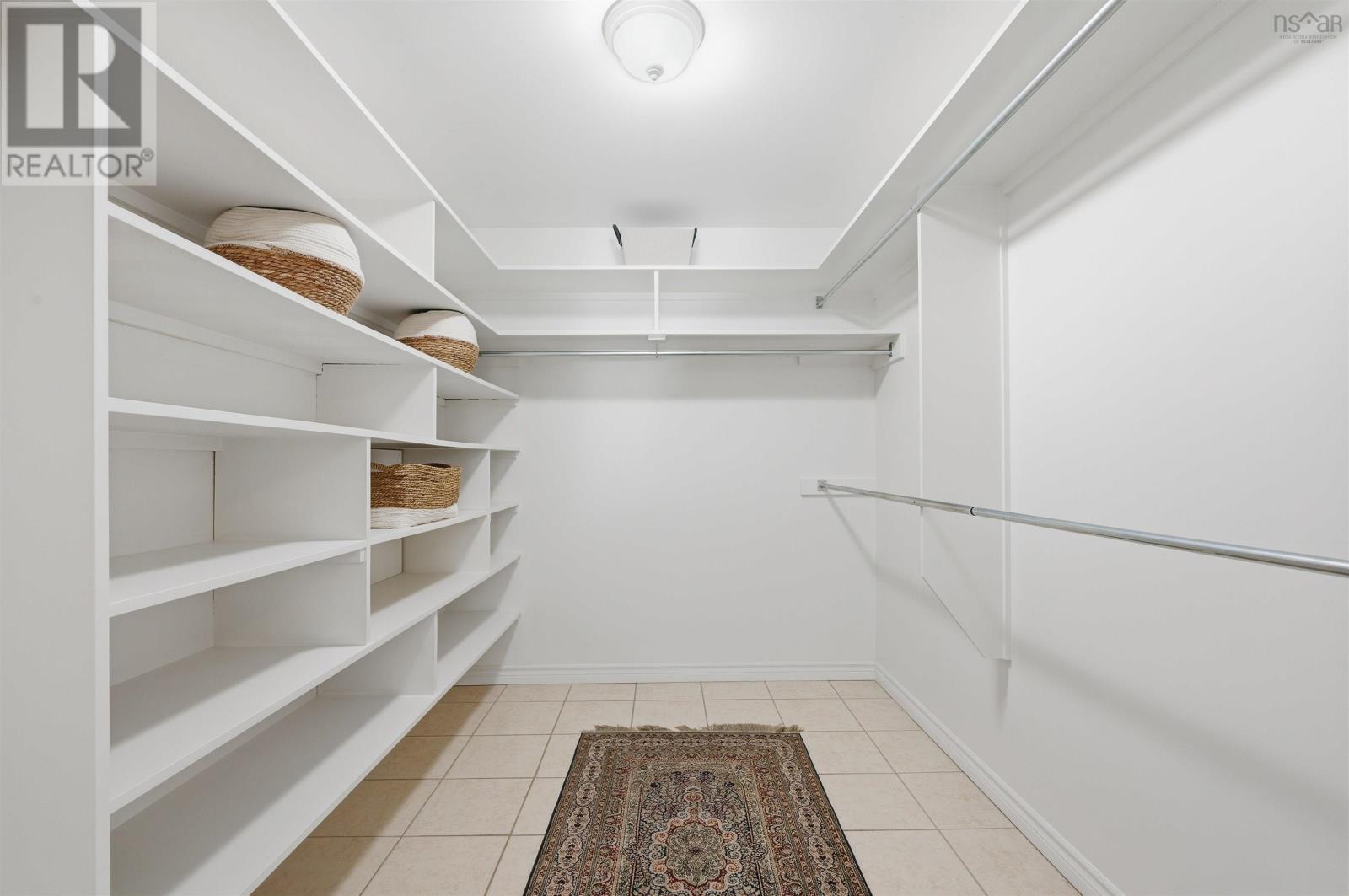 243 Lakeshore Drive Property Photo 18