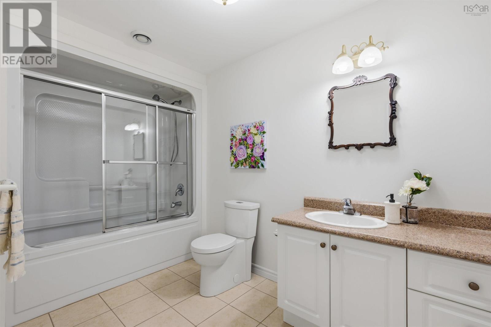 243 Lakeshore Drive Property Photo 26