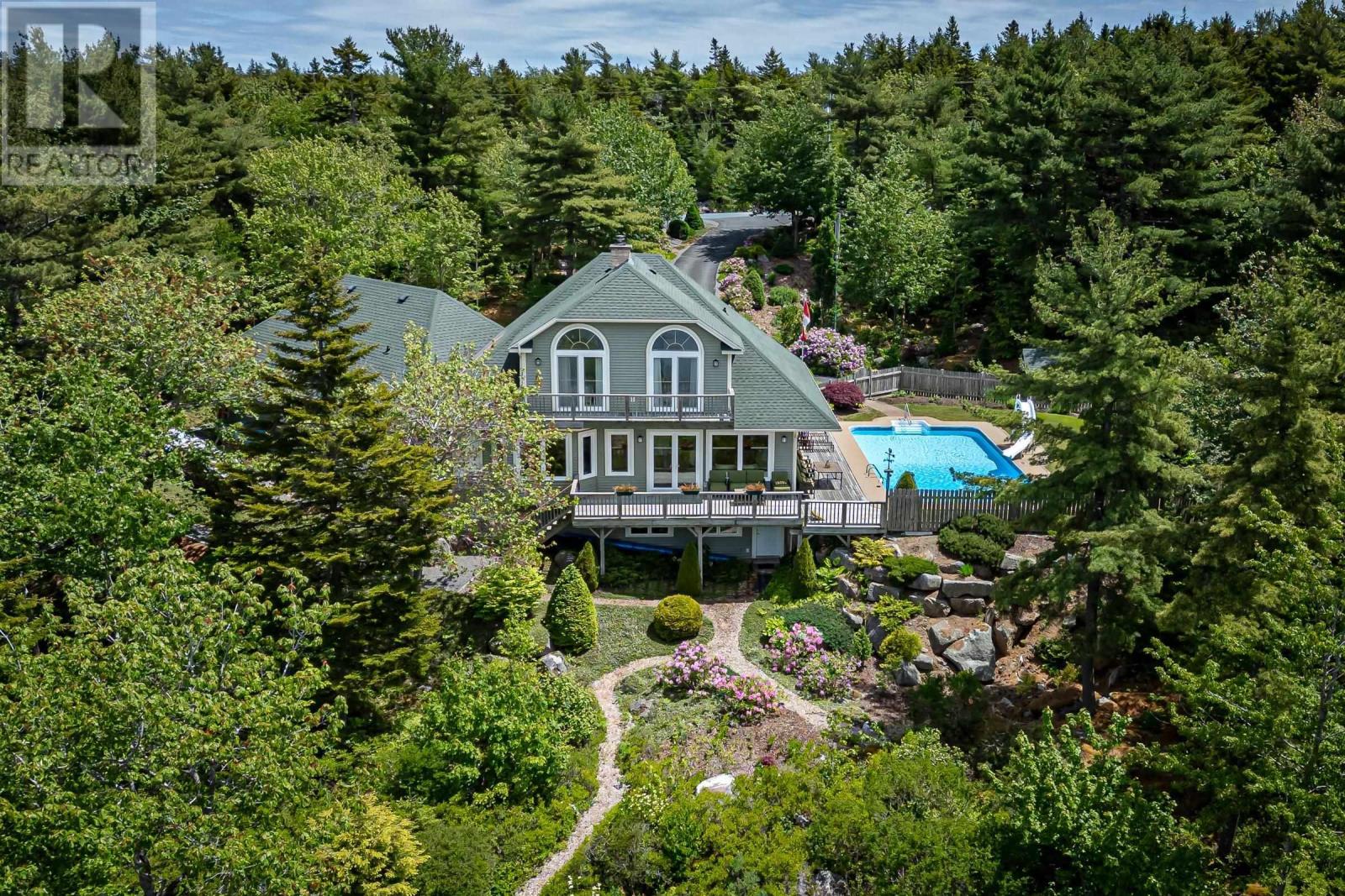 243 Lakeshore Drive Property Photo 45