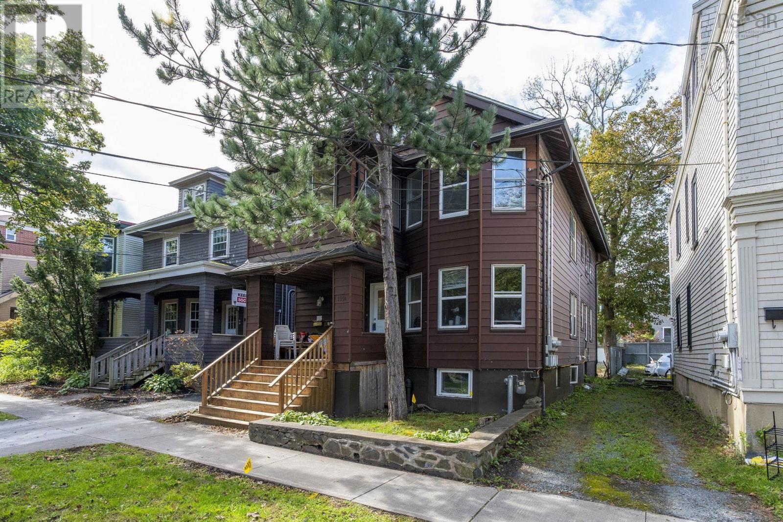 1550-1554 Vernon Street Street Property Photo 2