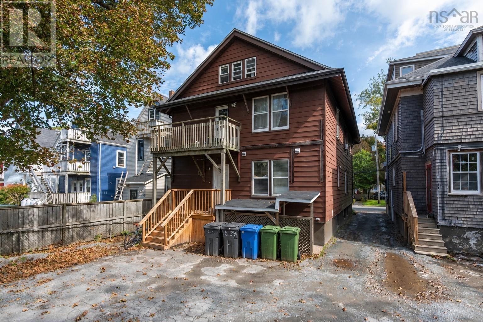 1550-1554 Vernon Street Street Property Photo 6