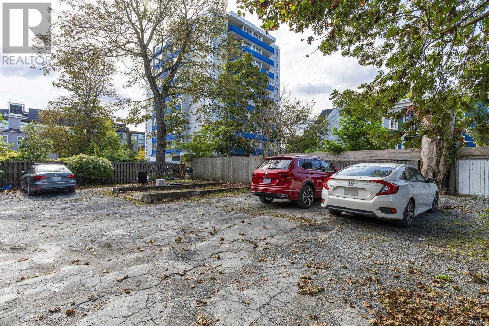 1550-1554 Vernon Street Street Property Photo 7