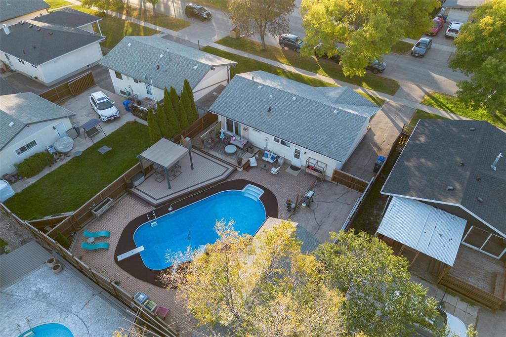 55 Maberley Road Property Photo 4