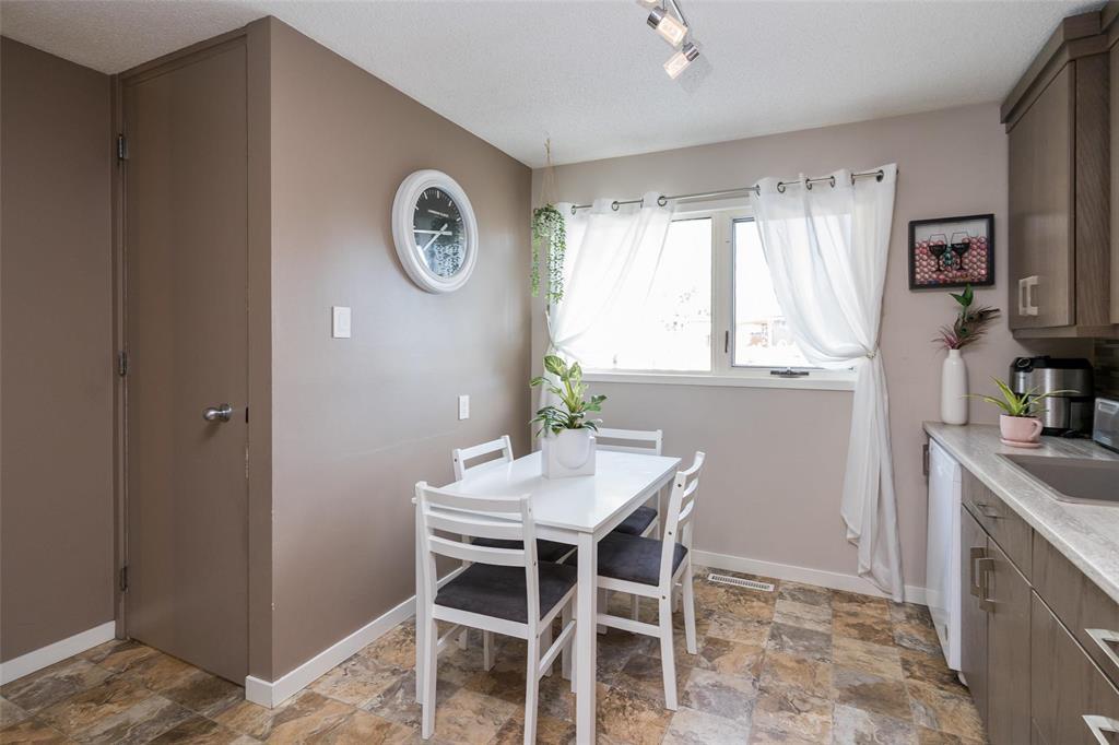 55 Maberley Road Property Photo 16