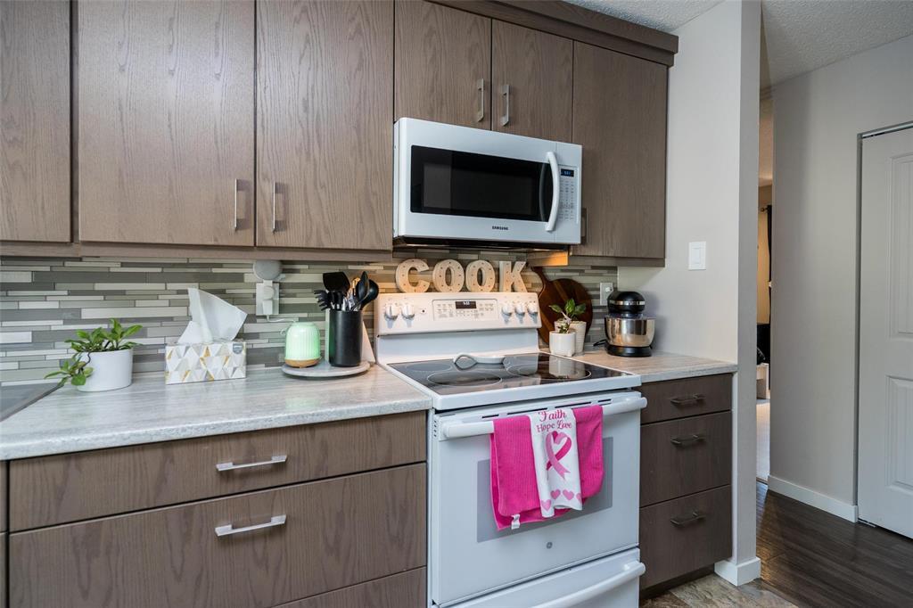 55 Maberley Road Property Photo 20