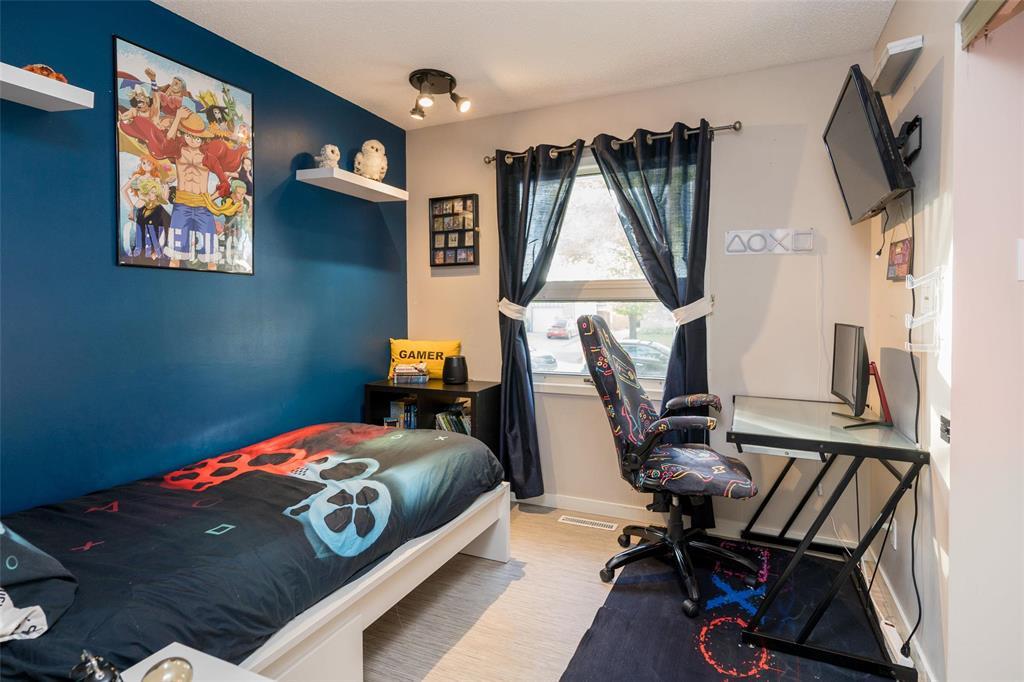 55 Maberley Road Property Photo 23