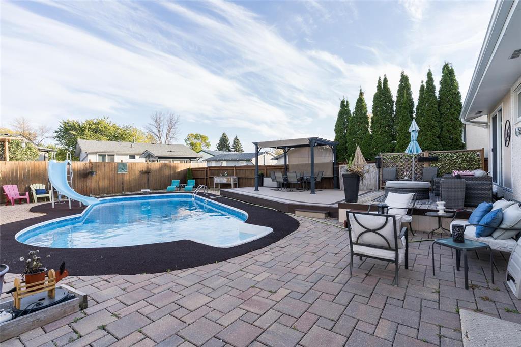 55 Maberley Road Property Photo 41