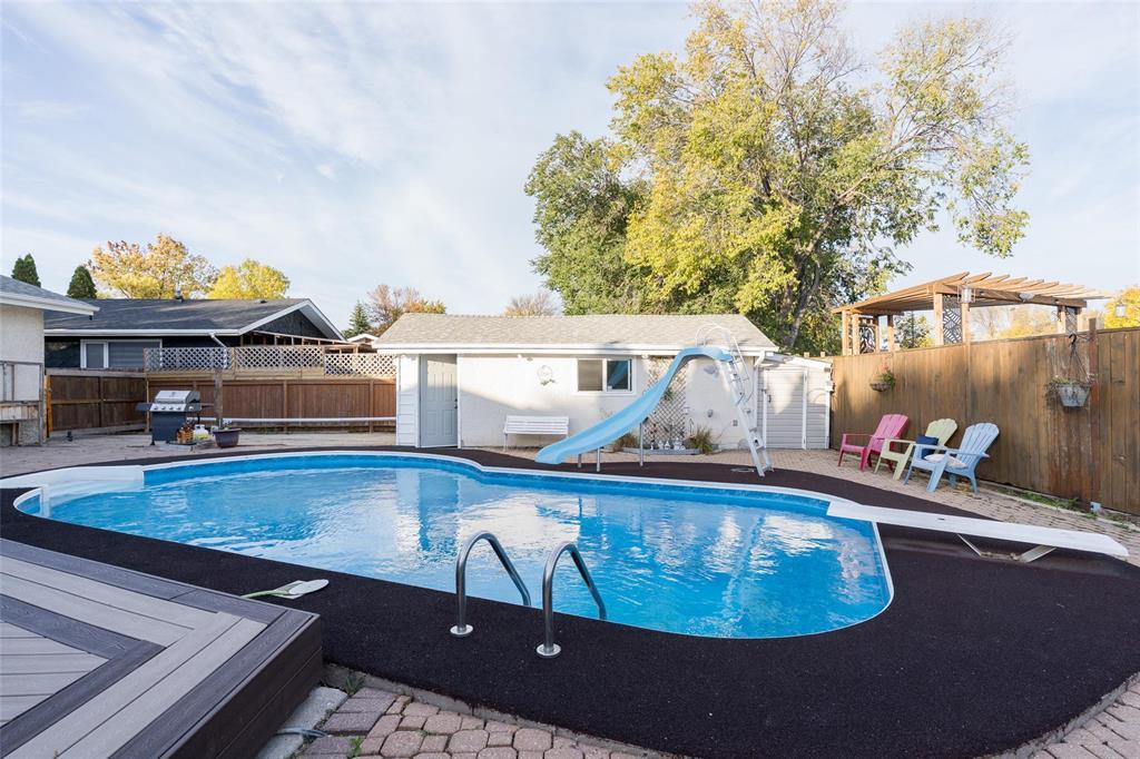 55 Maberley Road Property Photo 48