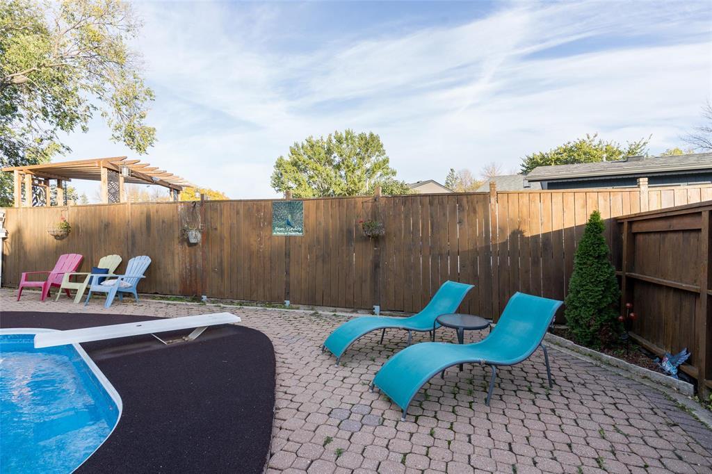 55 Maberley Road Property Photo 49