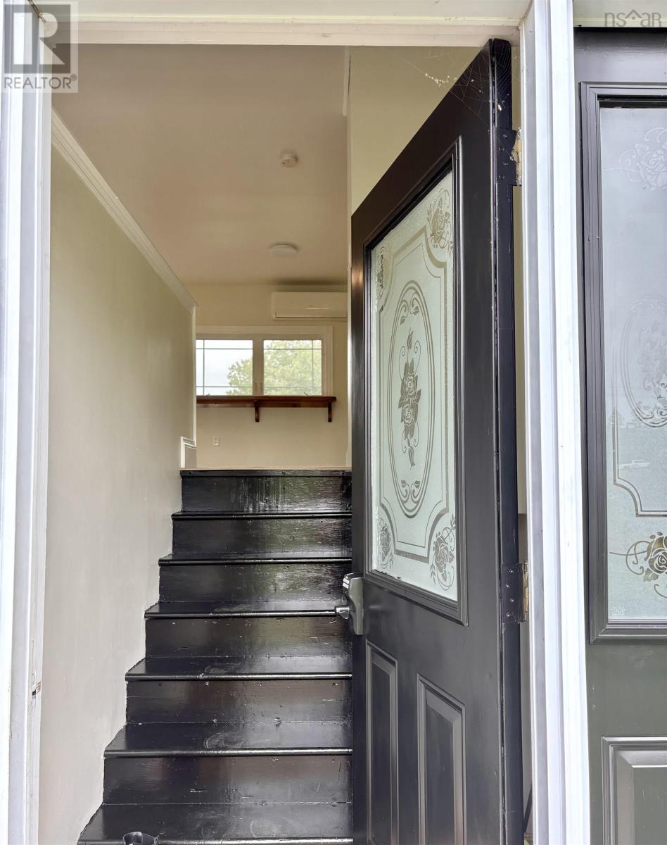 53 Mood Road Property Photo 2