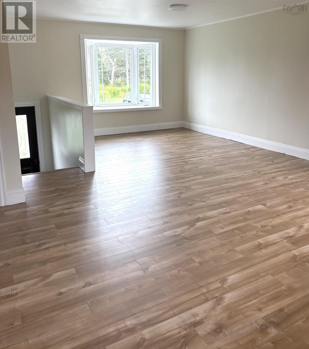 53 Mood Road Property Photo 3