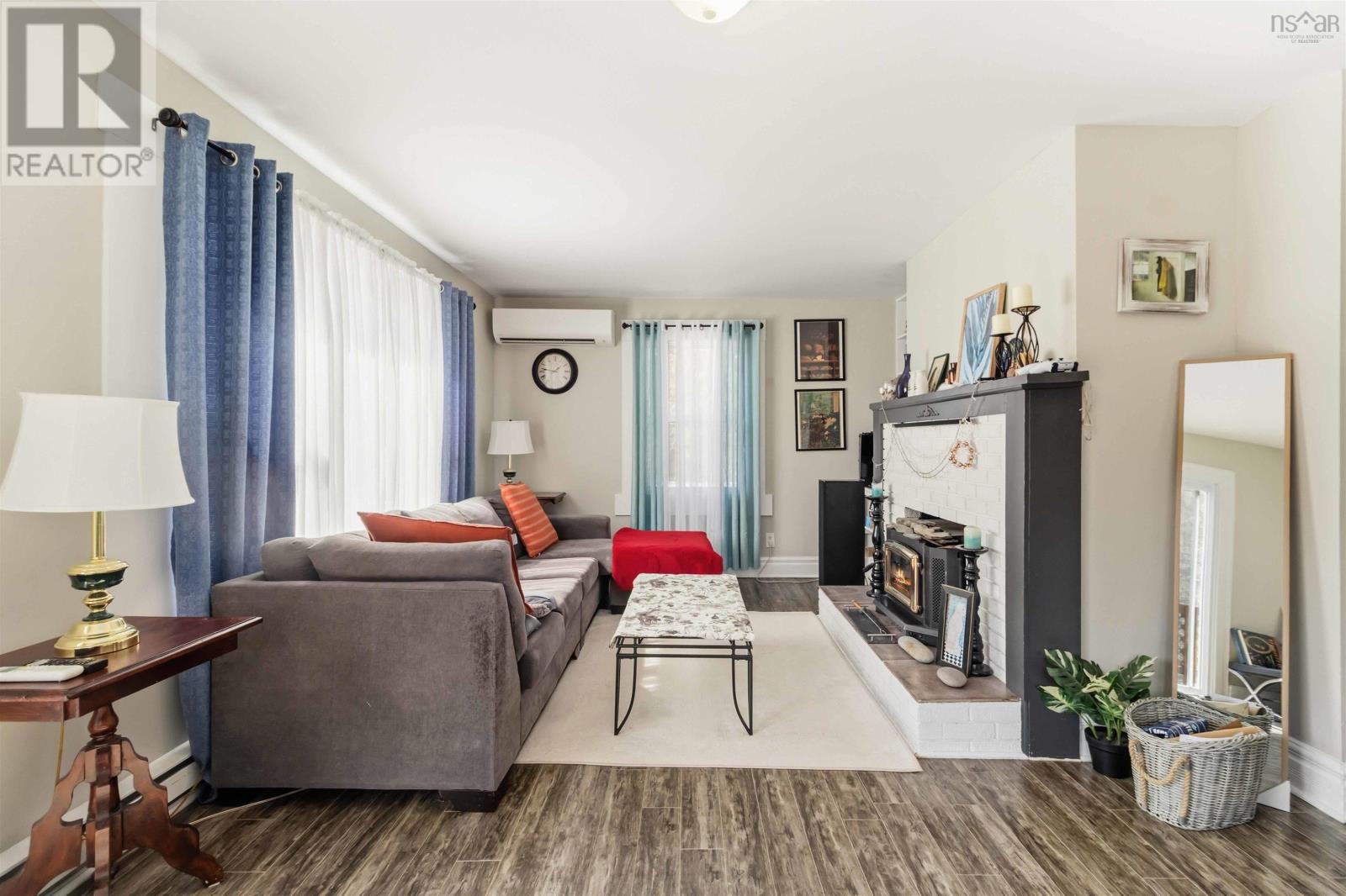 6689 3 Highway Property Photo 10
