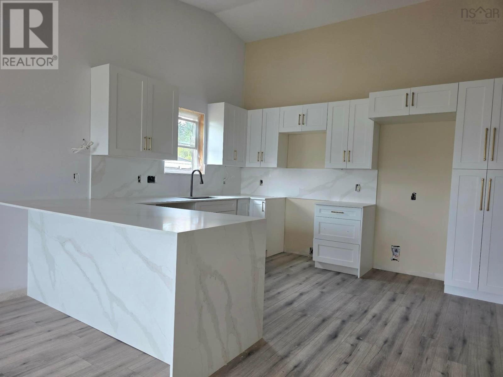 19 Summer Hill Place Property Photo 12