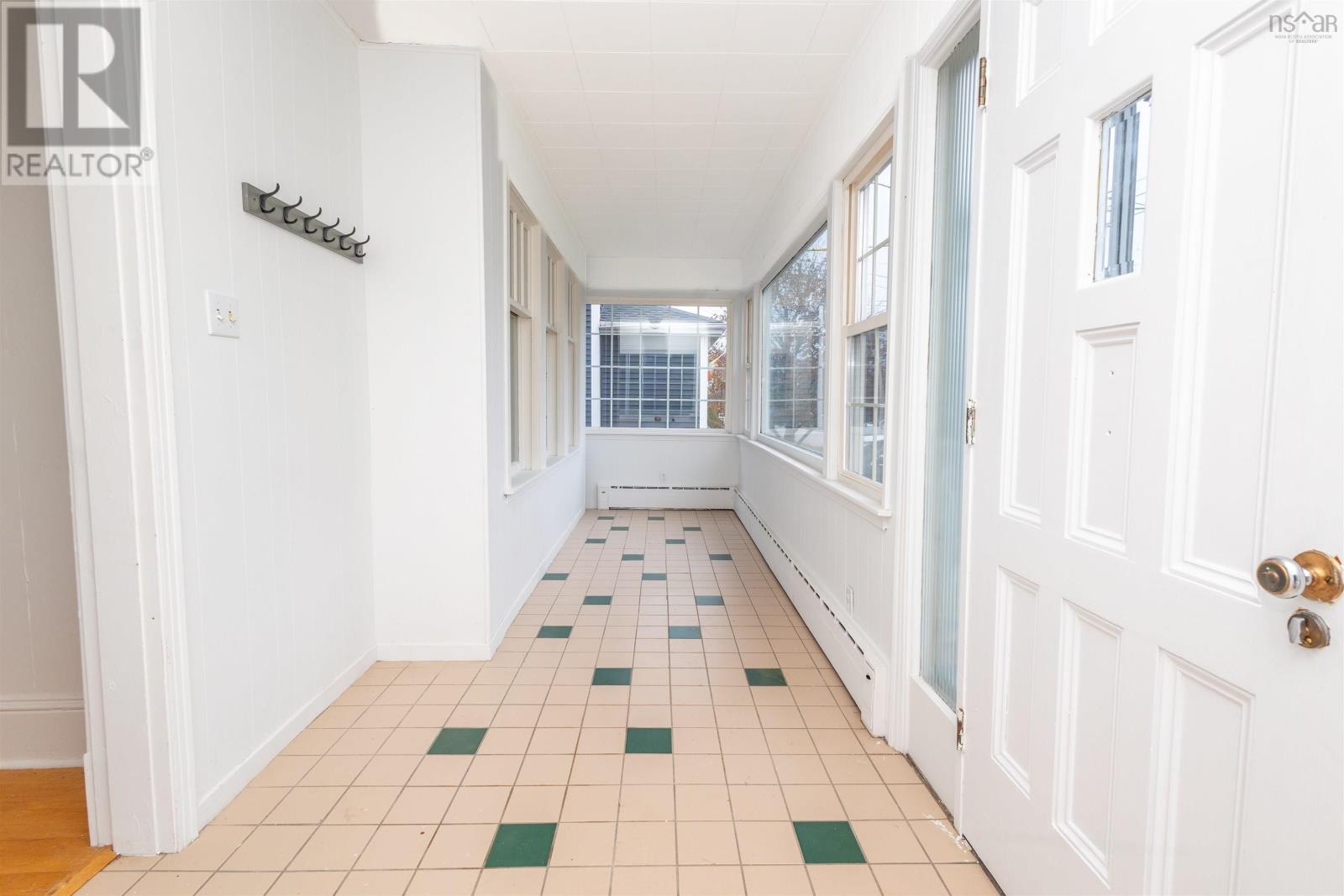57 Catherine Street Property Photo 10