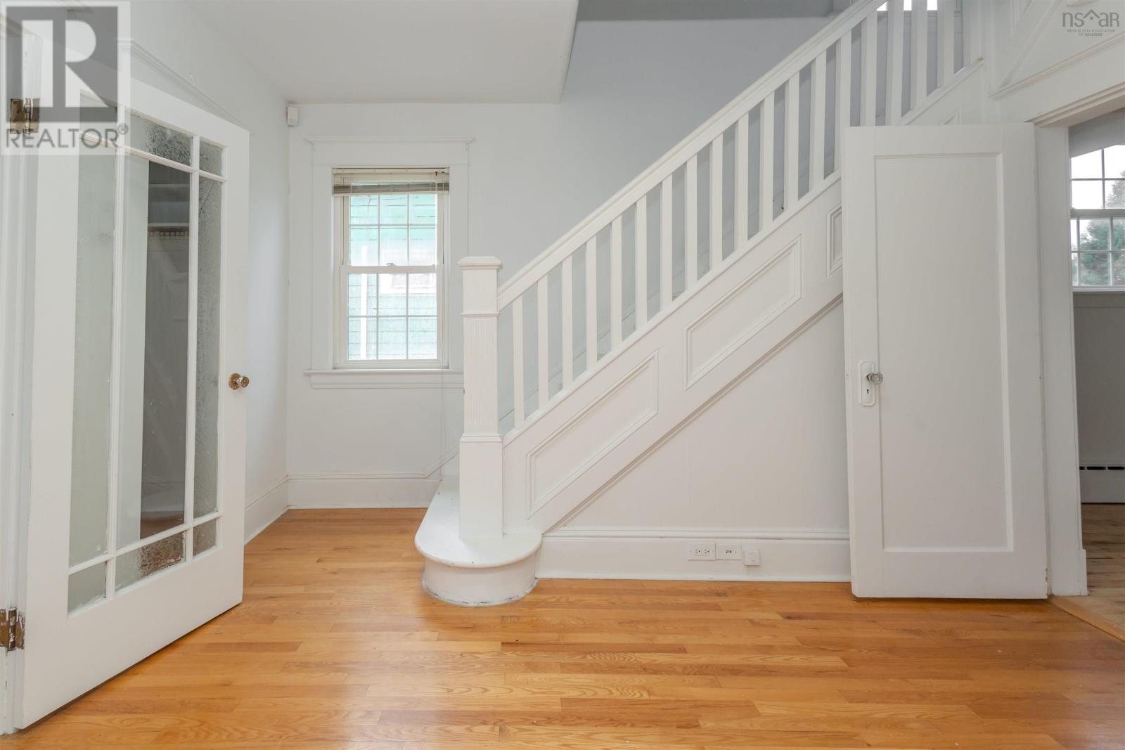 57 Catherine Street Property Photo 12