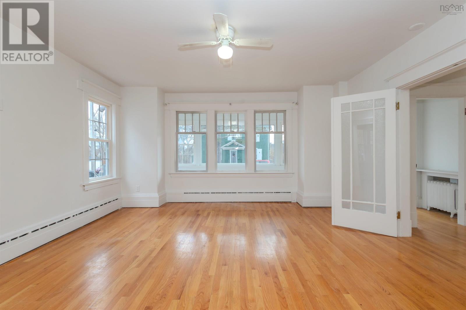 57 Catherine Street Property Photo 14