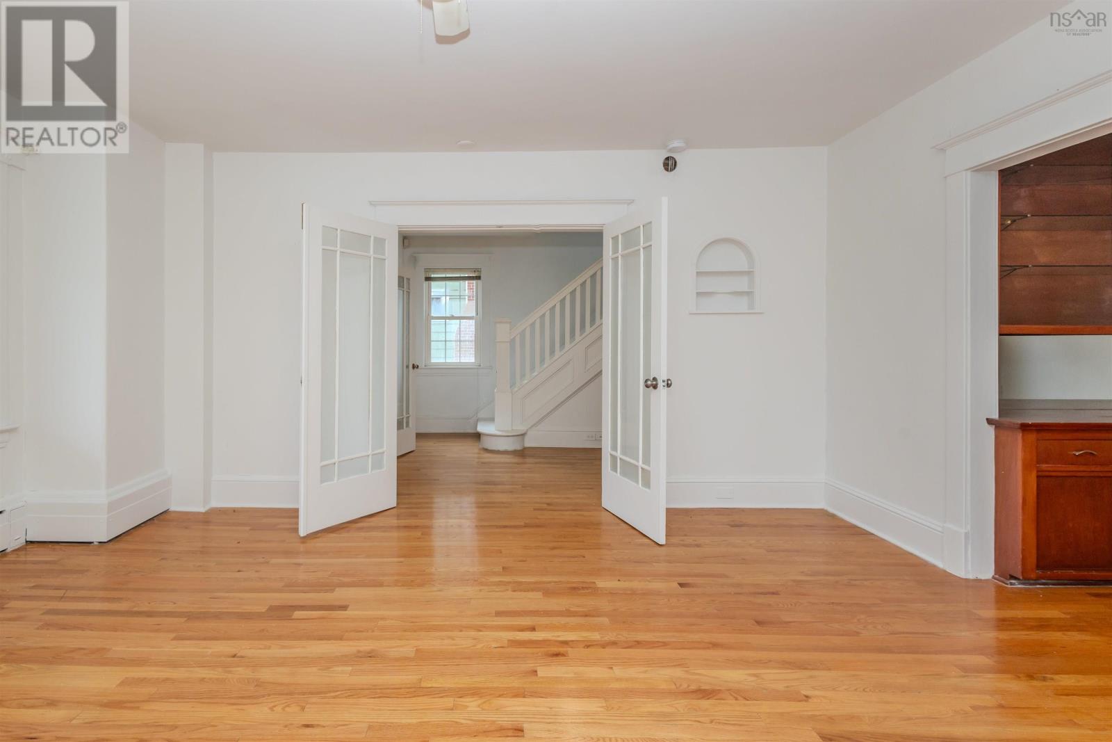 57 Catherine Street Property Photo 15
