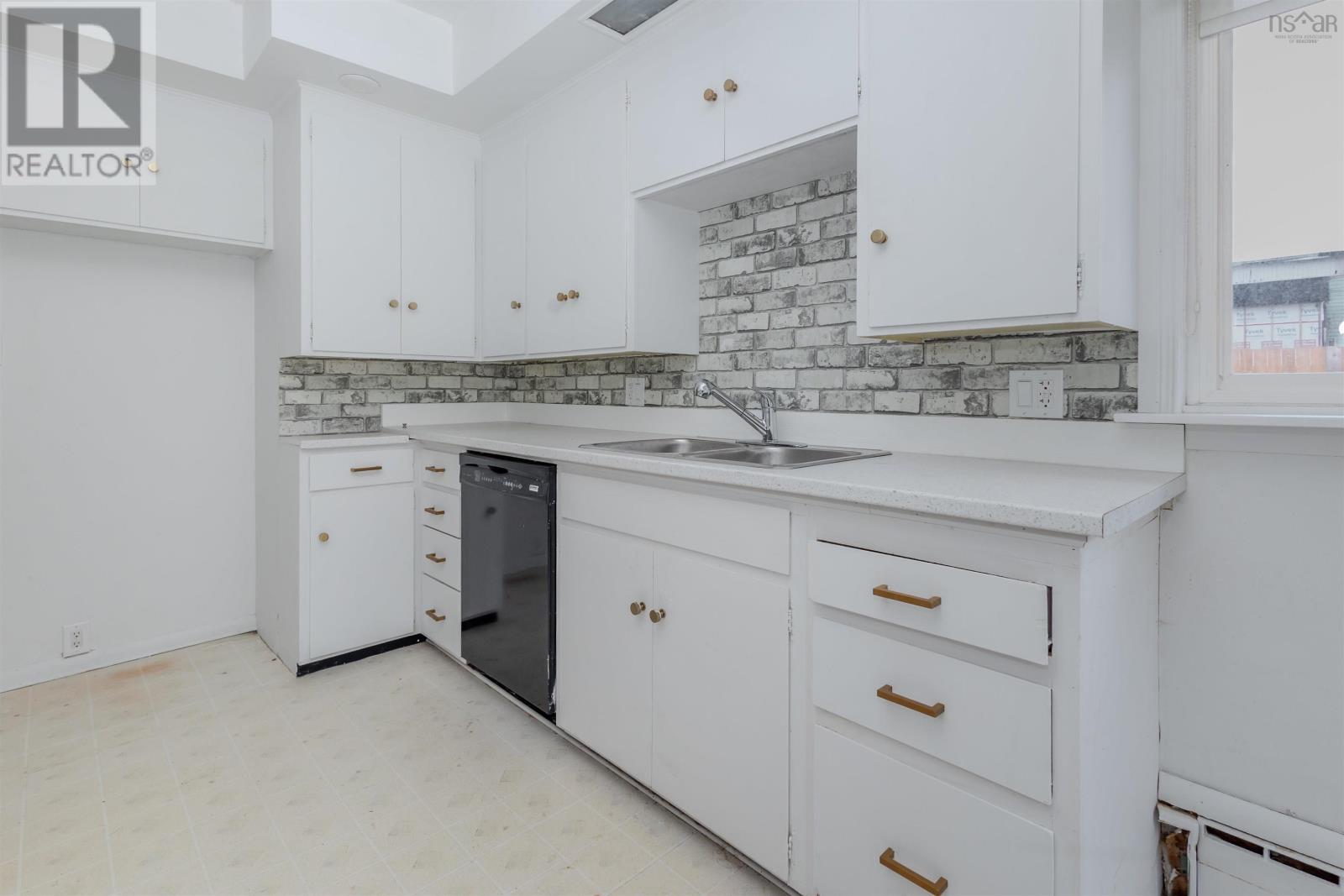 57 Catherine Street Property Photo 21