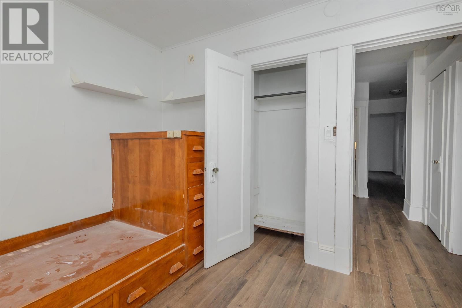 57 Catherine Street Property Photo 33