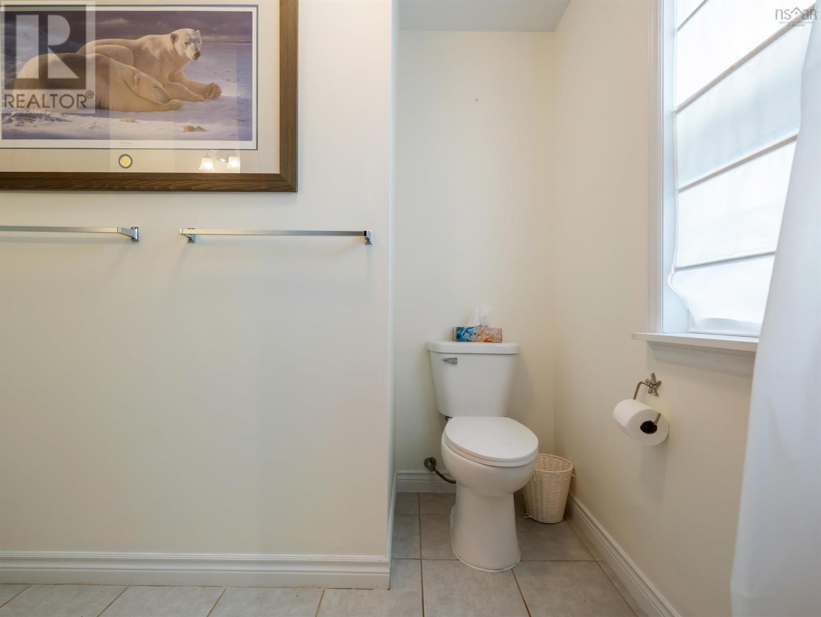 39 Arrow Head Crescent Property Photo 12