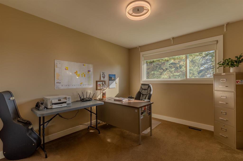 102147 68n Road Property Photo 17