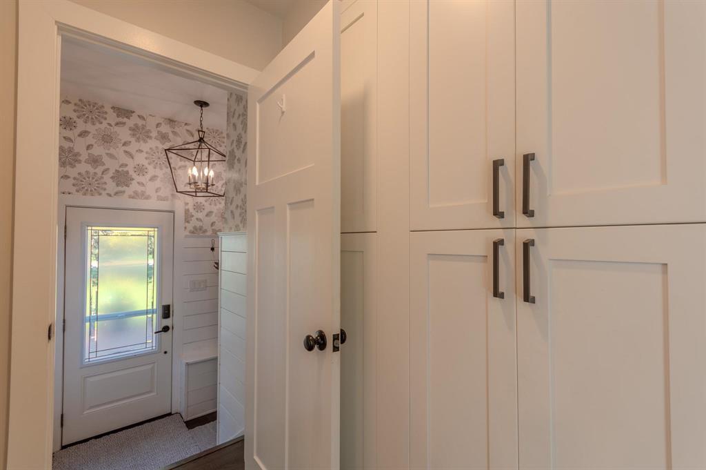 102147 68n Road Property Photo 18